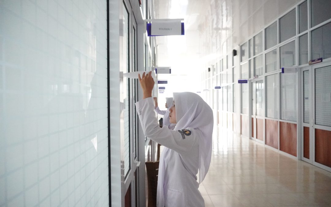 Mahasiswa D-III Keperawatan UMCB Ikuti OSCE, Asah Kesiapan Kompetensi Klinis